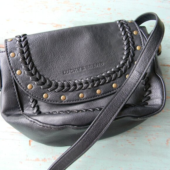 LUCKY BRAND BLACK BRAID GROMMET DETAIL BOHO SMALL CROSSBODY BAG VEGAN LEATHER - Picture 1 of 10